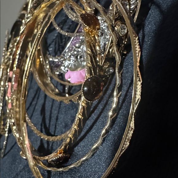 Bangles & Bracelets $13 each or 3 for $25 winners choice - Picture 1 of 9